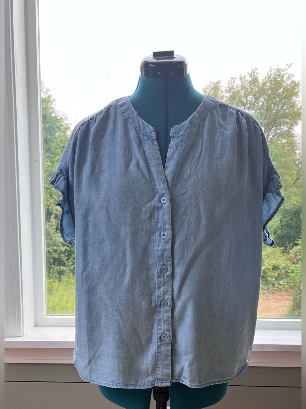Jane and Delancey Light Blue Button-Front Denim-Style Women's Top